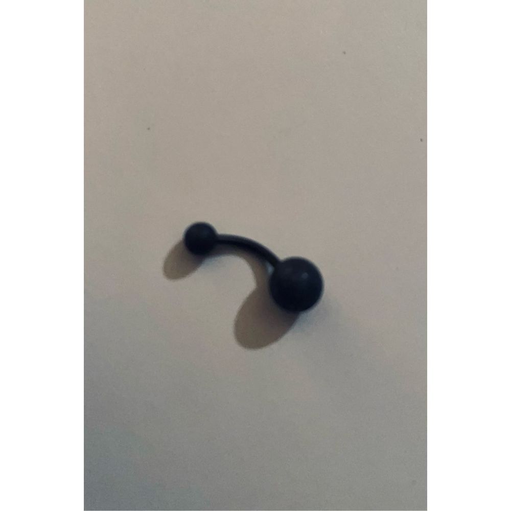 PRETTY BLACK BELLY RING - Picture 4 of 7